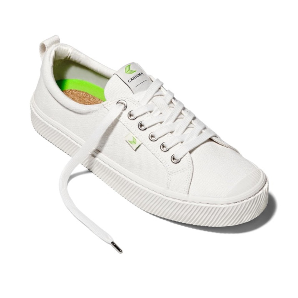 Cariuma OCA Low Canvas Sneakers Shoes Off White 8